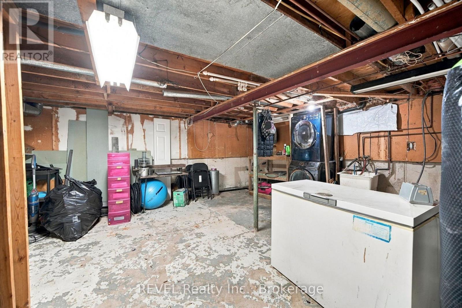 1407 Garrison Road, Fort Erie (Crescent Park), Ontario  L2A 1P4 - Photo 25 - X13995246