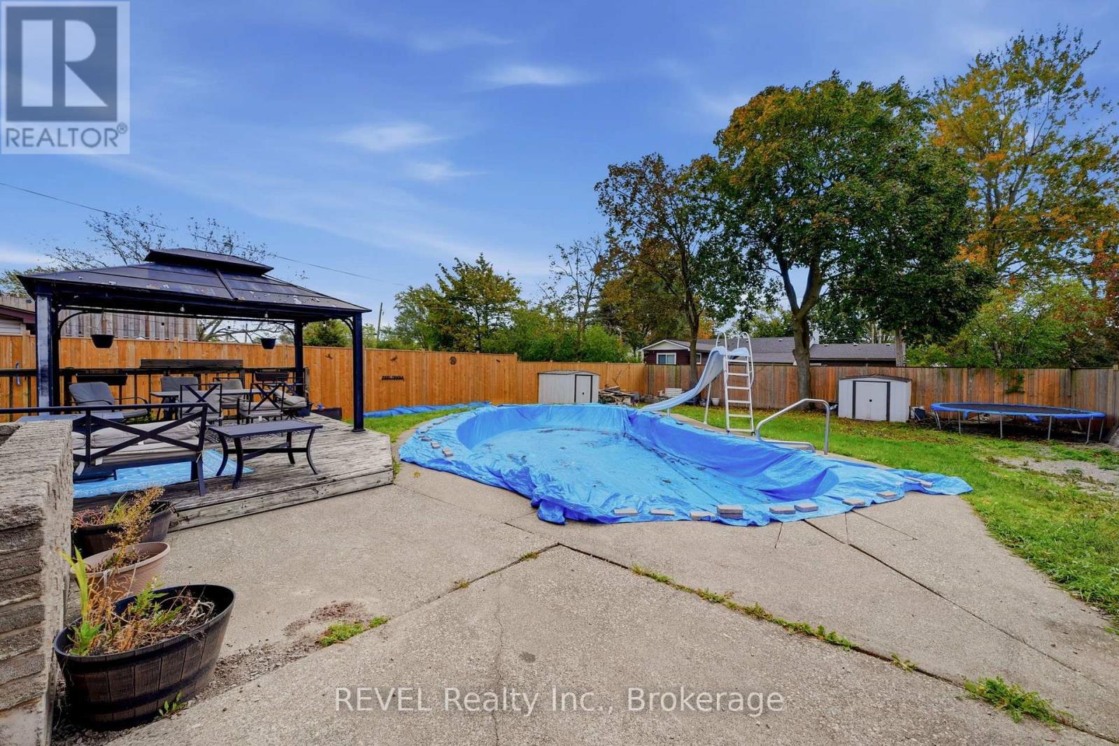 1407 Garrison Road, Fort Erie (Crescent Park), Ontario  L2A 1P4 - Photo 36 - X13995246