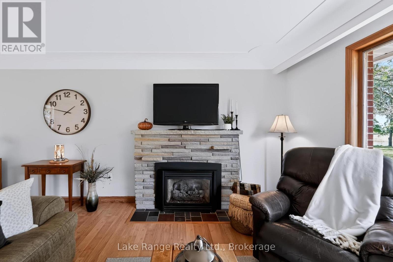 701 Maple Street, Huron East, Ontario  N0G 1H0 - Photo 6 - X13995638