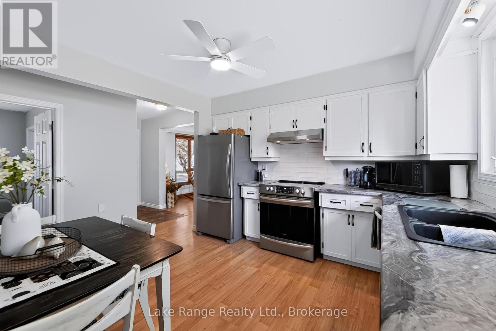 701 Maple Street, Huron East, Ontario  N0G 1H0 - Photo 8 - X13995638