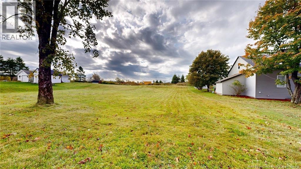 240 Loch Lomond Road, Saint John, New Brunswick  E2J 1Y7 - Photo 29 - NB148877
