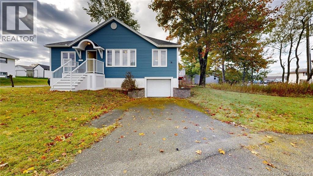 240 Loch Lomond Road, Saint John, New Brunswick  E2J 1Y7 - Photo 1 - NB148877
