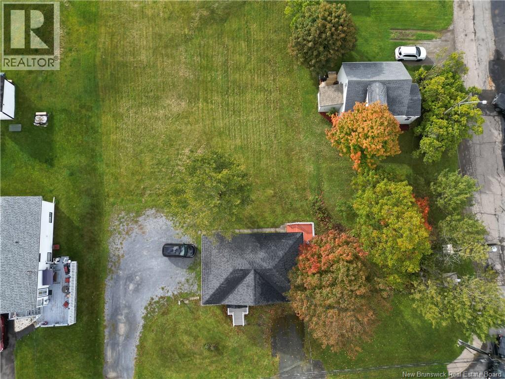 240 Loch Lomond Road, Saint John, New Brunswick  E2J 1Y7 - Photo 37 - NB148877