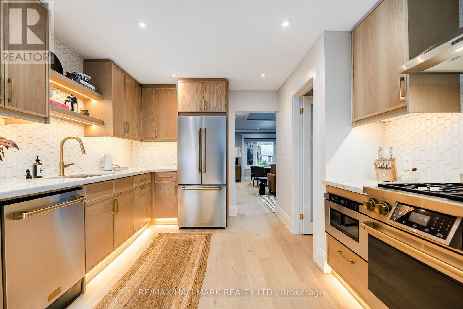 53 Haig Avenue, Toronto, Ontario  M1N 2W2 - Photo 11 - E13991898