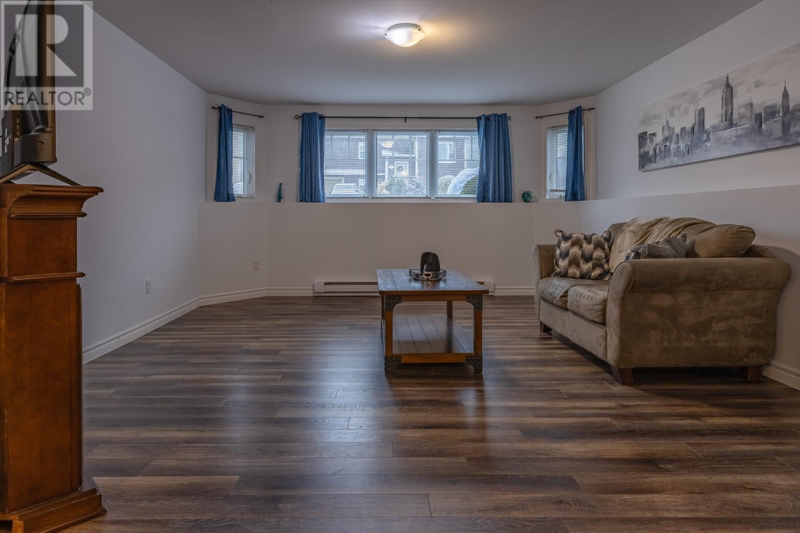 14 Warren Drive, Massey Drive — photo 15