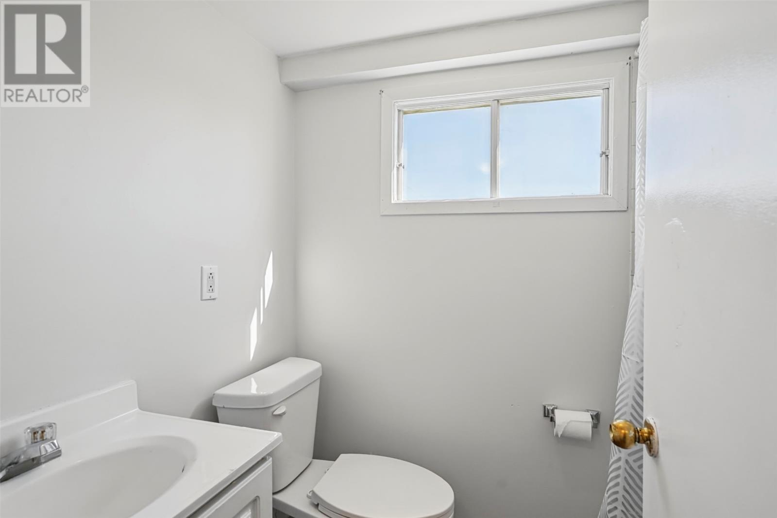 13 Cashin Avenue, St. John's — photo 27