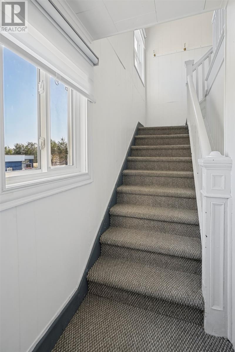 13 Cashin Avenue, St. John's — photo 3