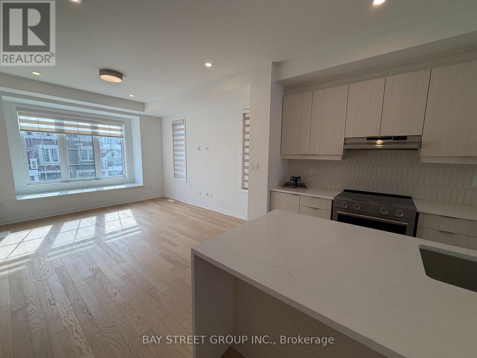 120 AVANI AVENUE