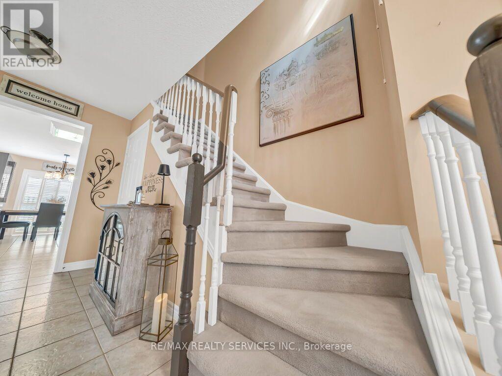 58 Sunny Glen Crescent, Brampton, Ontario  L7A 2C7 - Photo 21 - W13992512