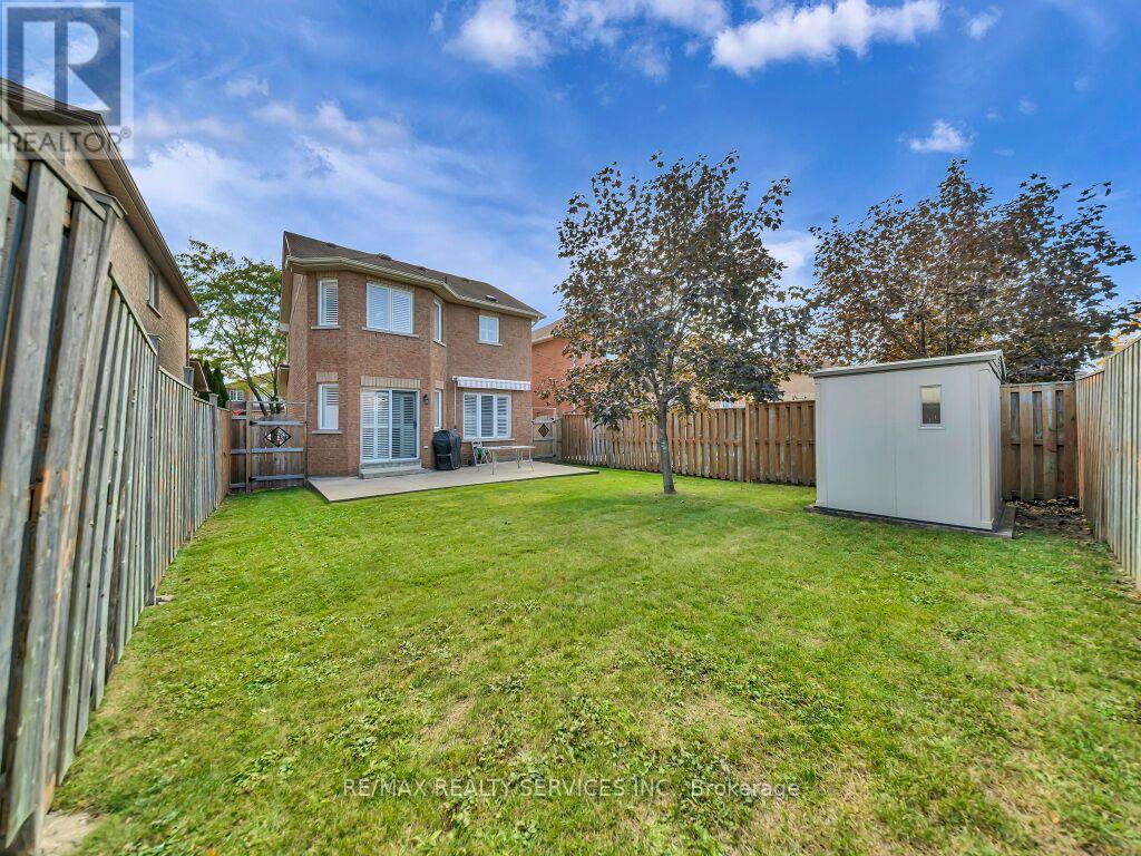 58 Sunny Glen Crescent, Brampton, Ontario  L7A 2C7 - Photo 33 - W13992512