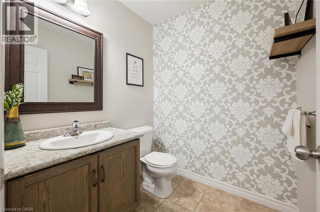 163 William Street, Elmira, Ontario  N3B 0C2 - Photo 7 - 40870625