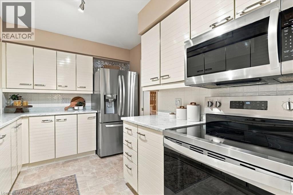 525 Beechwood Drive Unit# 31, Waterloo, Ontario  N2T 2G7 - Photo 13 - 40870307