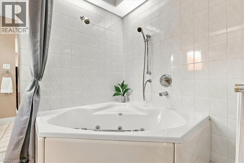 525 Beechwood Drive Unit# 31, Waterloo, Ontario  N2T 2G7 - Photo 26 - 40870307