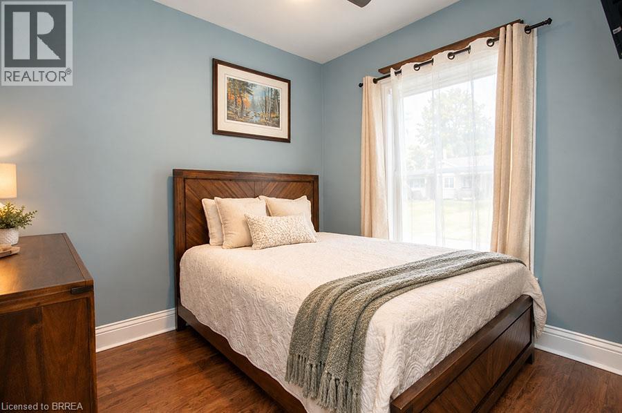 11 Stirton Avenue, Brantford, Ontario  N3T 1E2 - Photo 11 - 40868267