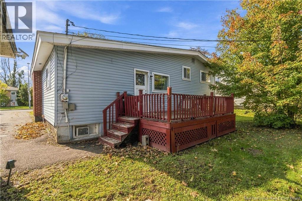 59 Anne Street, Moncton, New Brunswick  E1C 4J4 - Photo 4 - NB149143