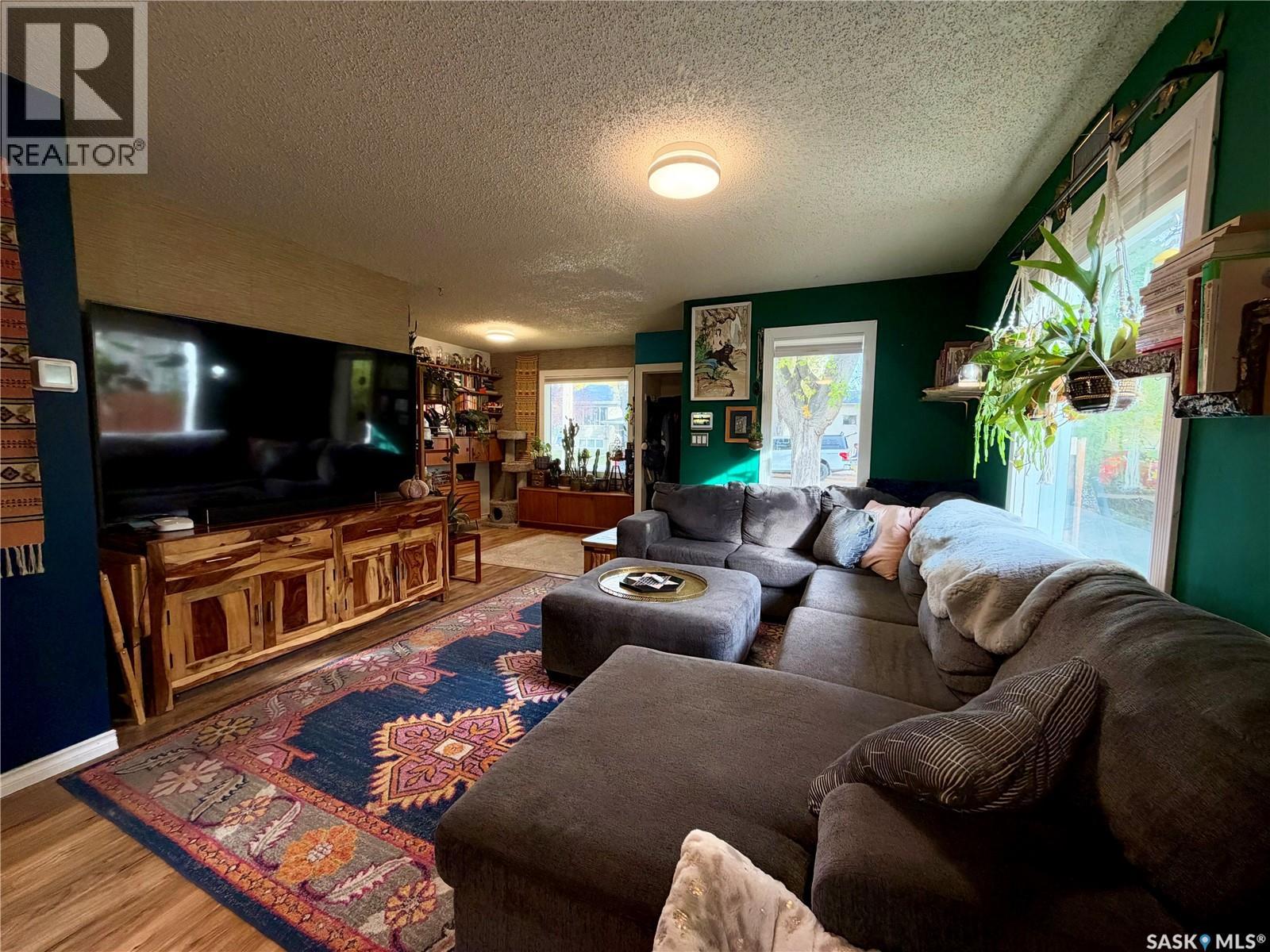 431 L Avenue N, Saskatoon, Saskatchewan  S7L 2P6 - Photo 4 - SK050927