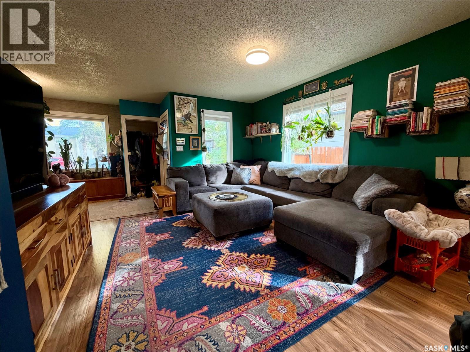 431 L Avenue N, Saskatoon, Saskatchewan  S7L 2P6 - Photo 5 - SK050927