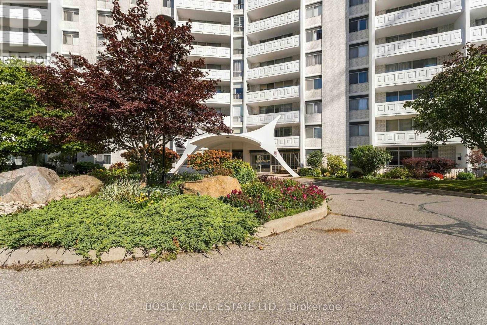 801 - 15 Towering Heights Boulevard, St. Catharines, Ontario  L2T 3G7 - Photo 3 - X13997652