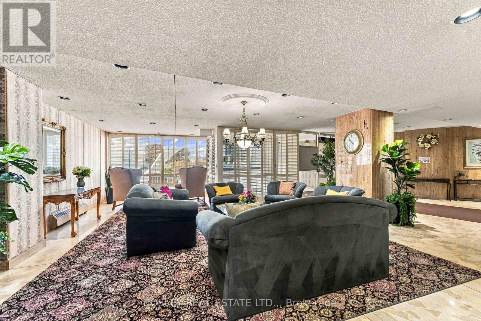 801 - 15 Towering Heights Boulevard, St. Catharines, Ontario  L2T 3G7 - Photo 6 - X13997652