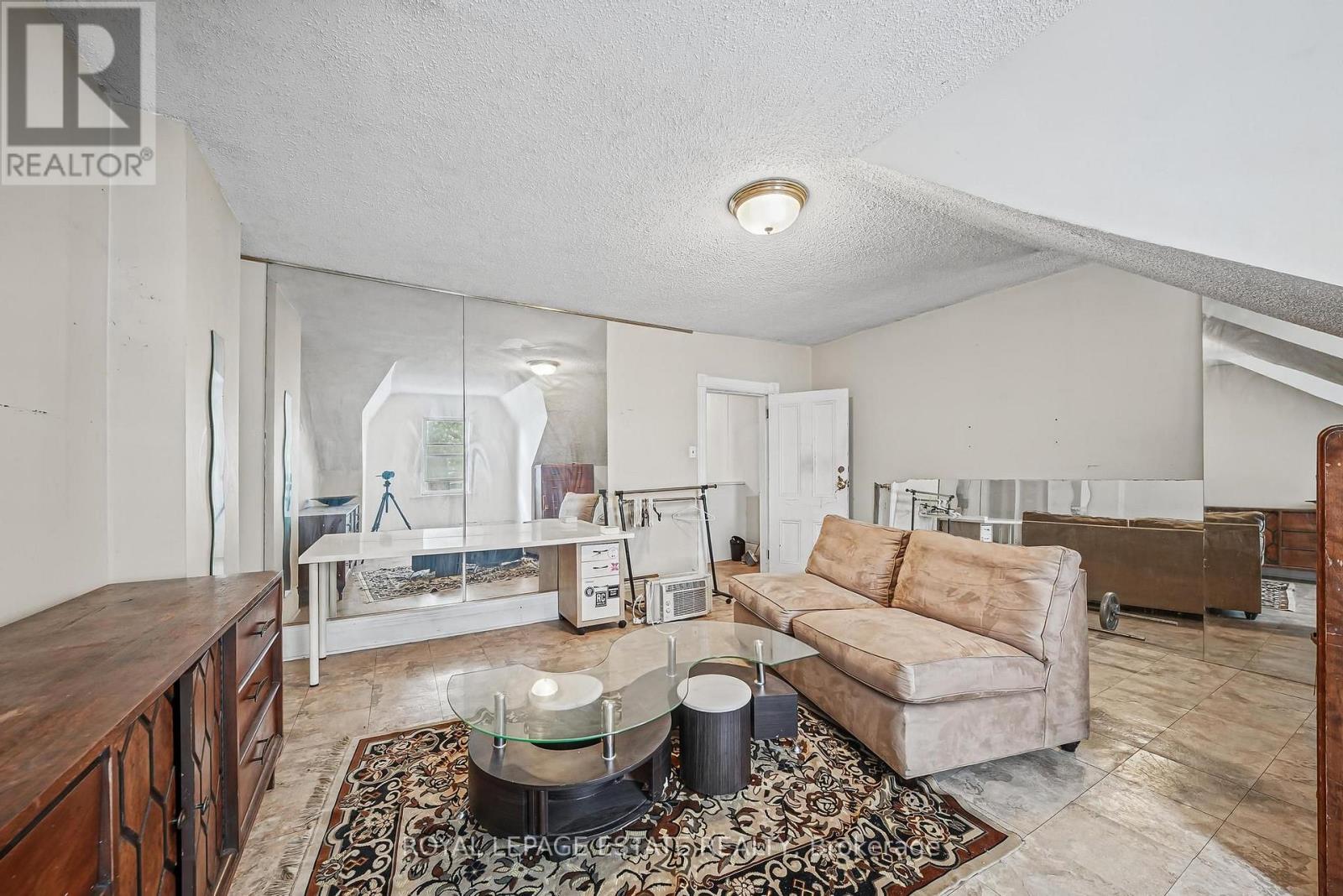 112 Baldwin Street, Toronto, Ontario  M5T 1L6 - Photo 24 - C13997780
