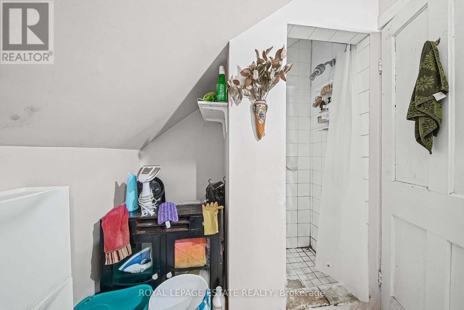110 Baldwin Street, Toronto, Ontario  M5T 1L6 - Photo 38 - C13997826