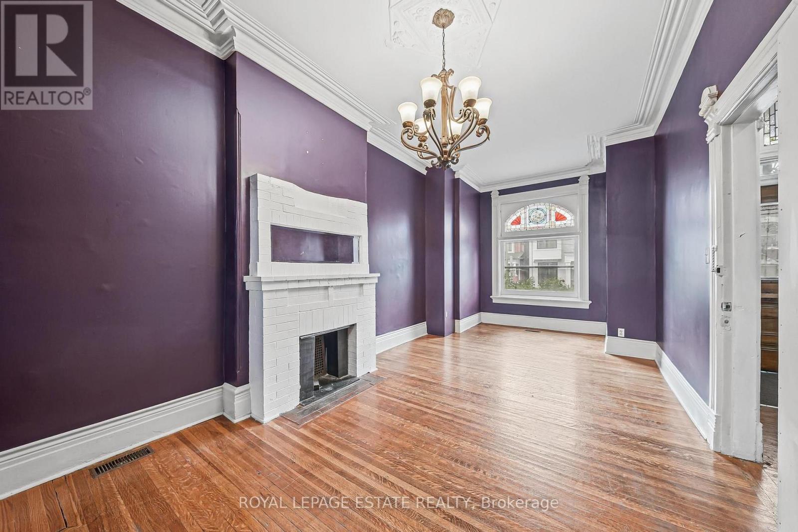110-112 Baldwin Street, Toronto, Ontario  M5T 1L6 - Photo 11 - C13997868