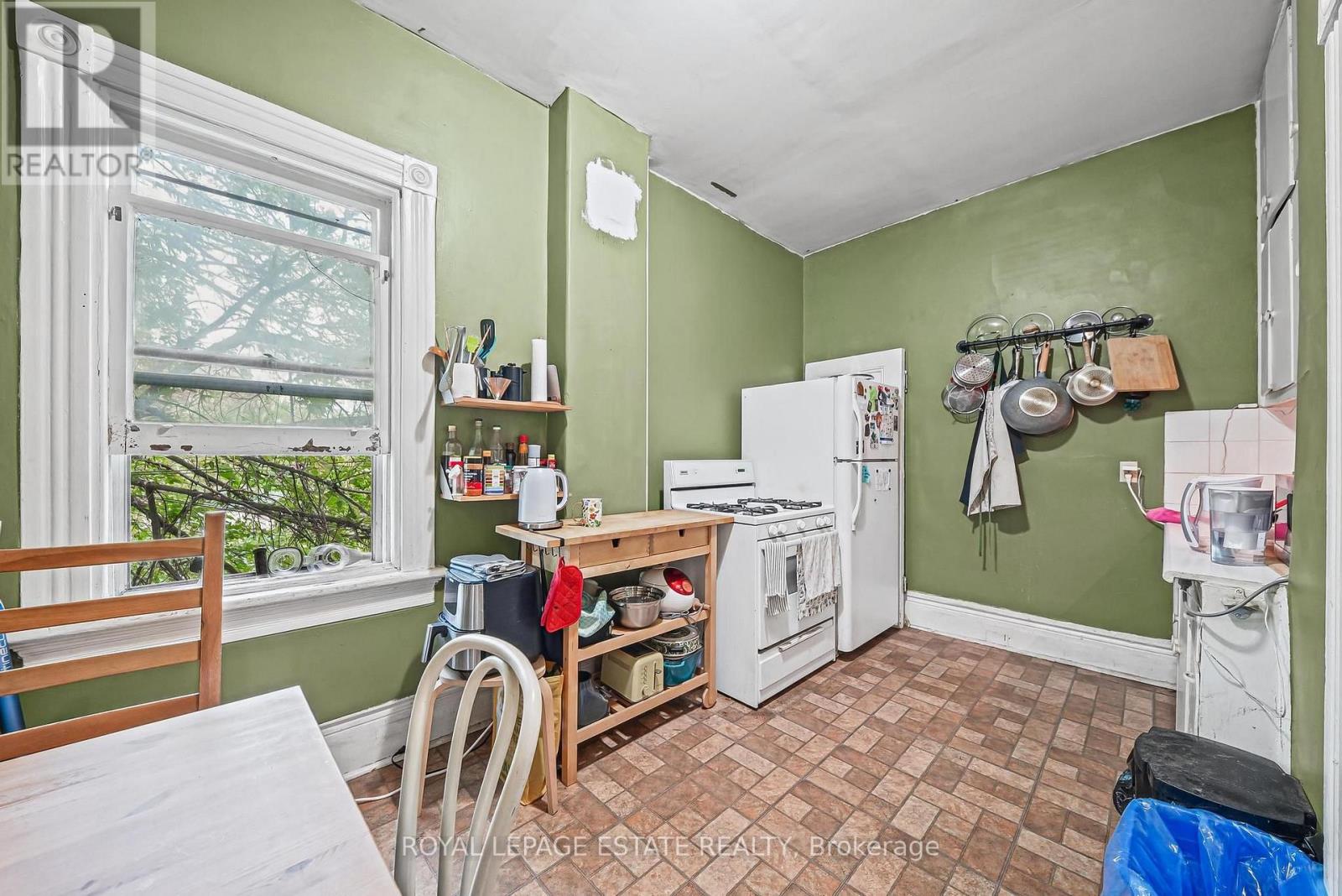 110-112 Baldwin Street, Toronto, Ontario  M5T 1L6 - Photo 16 - C13997868