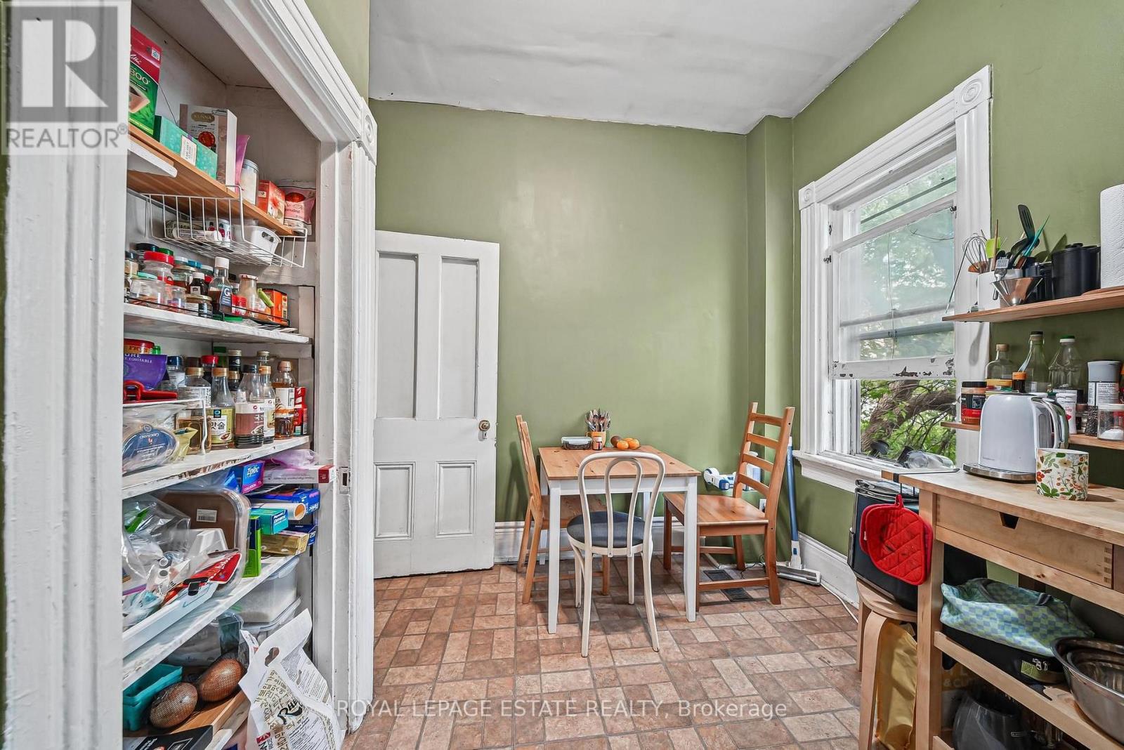 110-112 Baldwin Street, Toronto, Ontario  M5T 1L6 - Photo 17 - C13997868