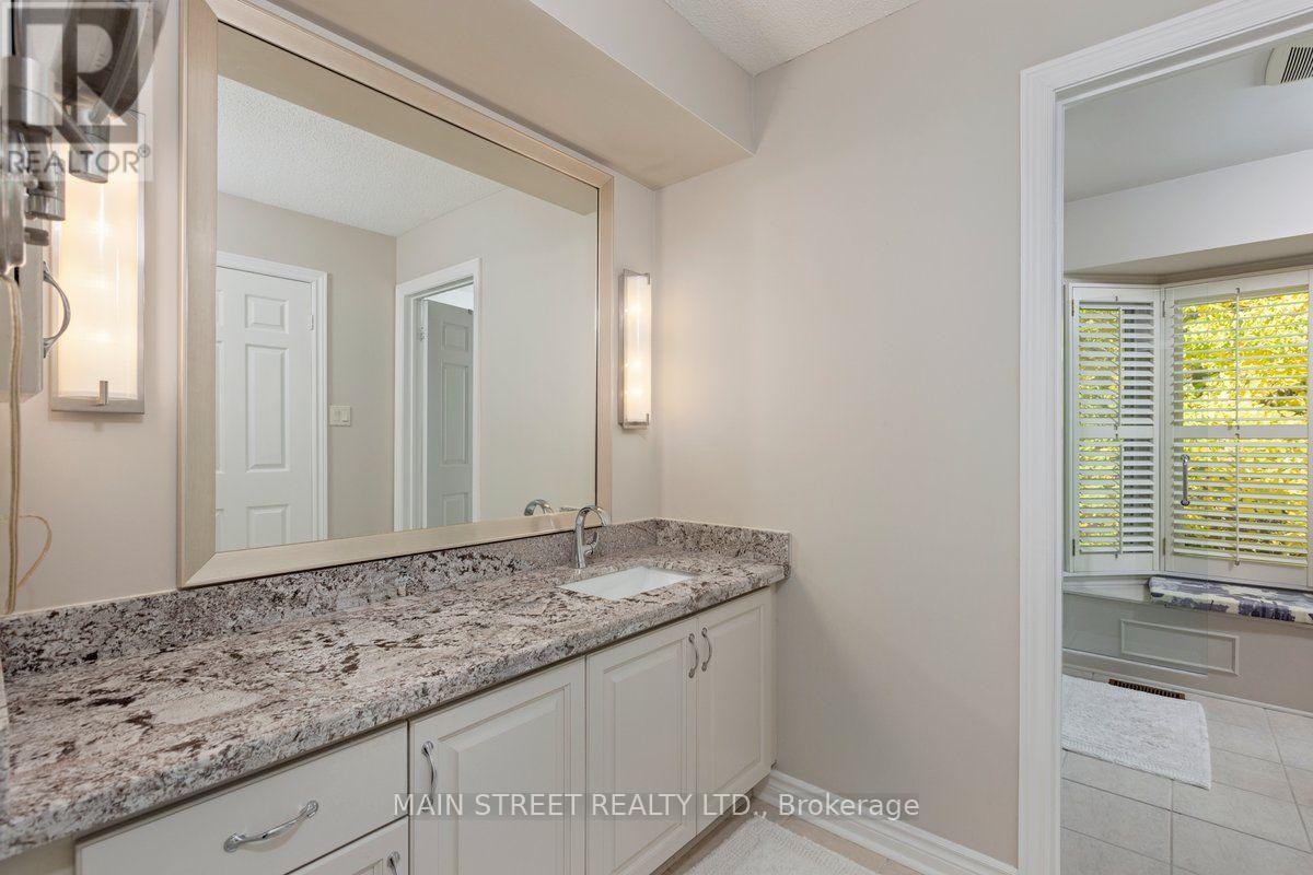 22 Mcclenny Drive N, Aurora, Ontario  L4G 5P6 - Photo 22 - N13999436