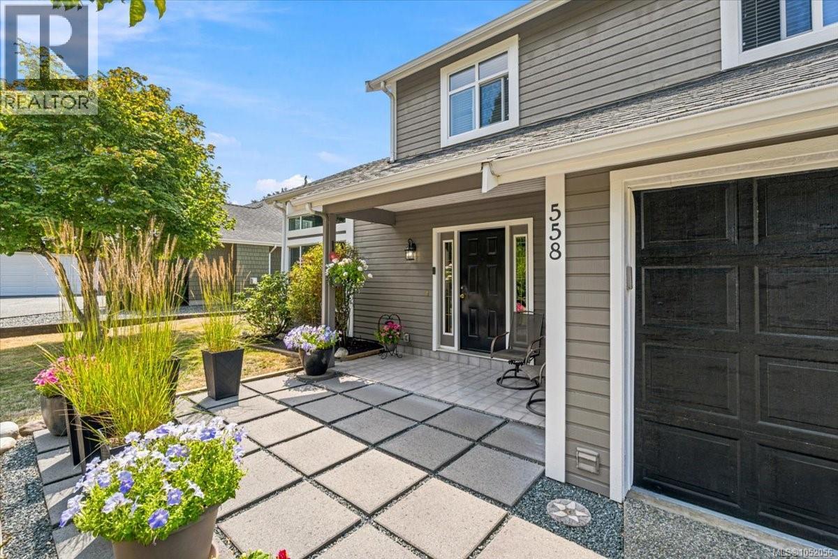 558 Johnstone Rd