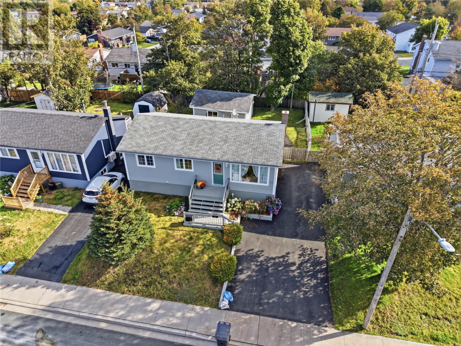 64 Fourth Street Mount Pearl Newfoundland & Labrador Canada A1N2B5 for Sale residential Haris Barki Keller Williams Platinum Realty 64 Fourth Street Mount Pearl Newfoundland & Labrador Canada A1N2B5, for Sale, residential, Haris Barki, Keller Williams Platinum Realty