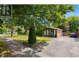 5 BENFRISCO CRESCENT, Toronto, Ontario