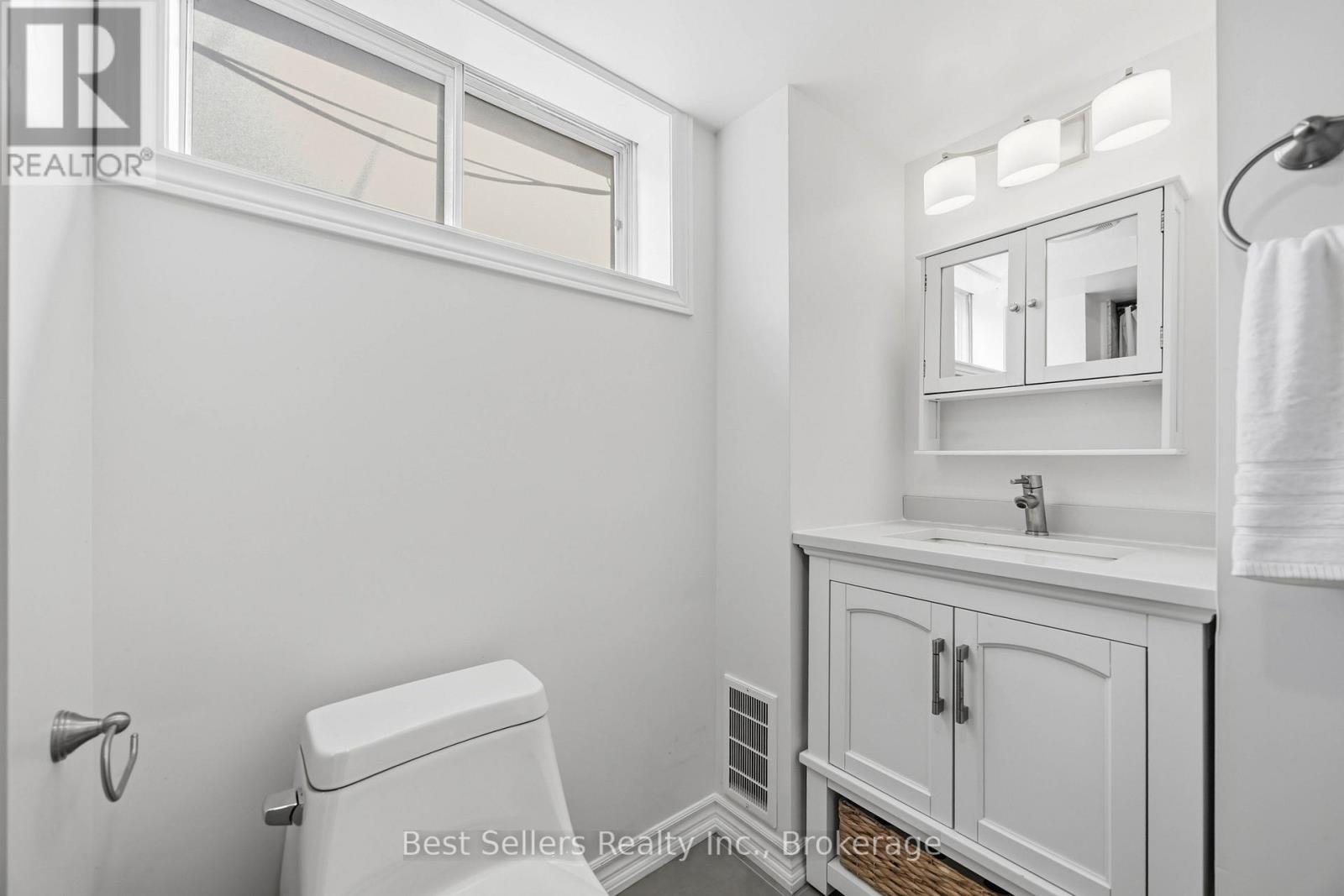 5 Benfrisco Crescent, Toronto, Ontario  M1H 1N2 - Photo 26 - E13800110