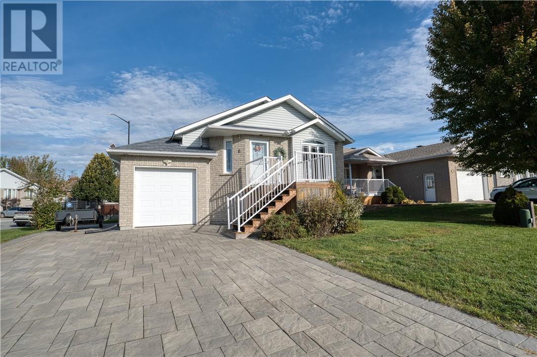 6 Ashgrove, Garson, Ontario  P3L 1W4 - Photo 1 - 2130896
