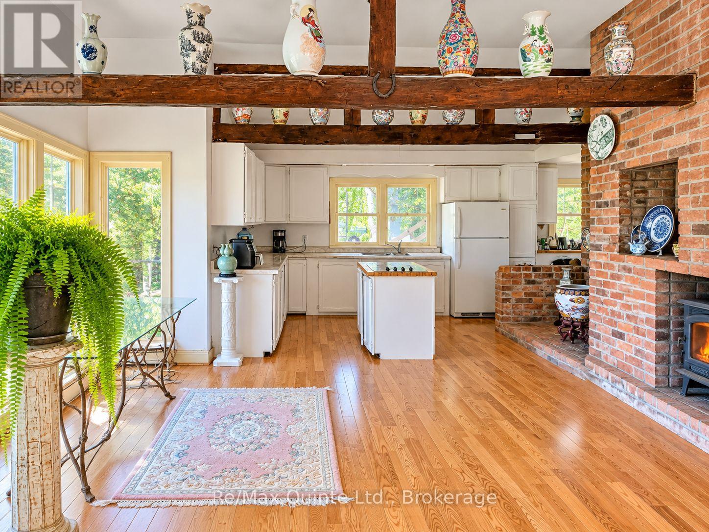 13418 Loyalist Parkway, Prince Edward County, Ontario  K0K 2T0 - Photo 15 - X14004104