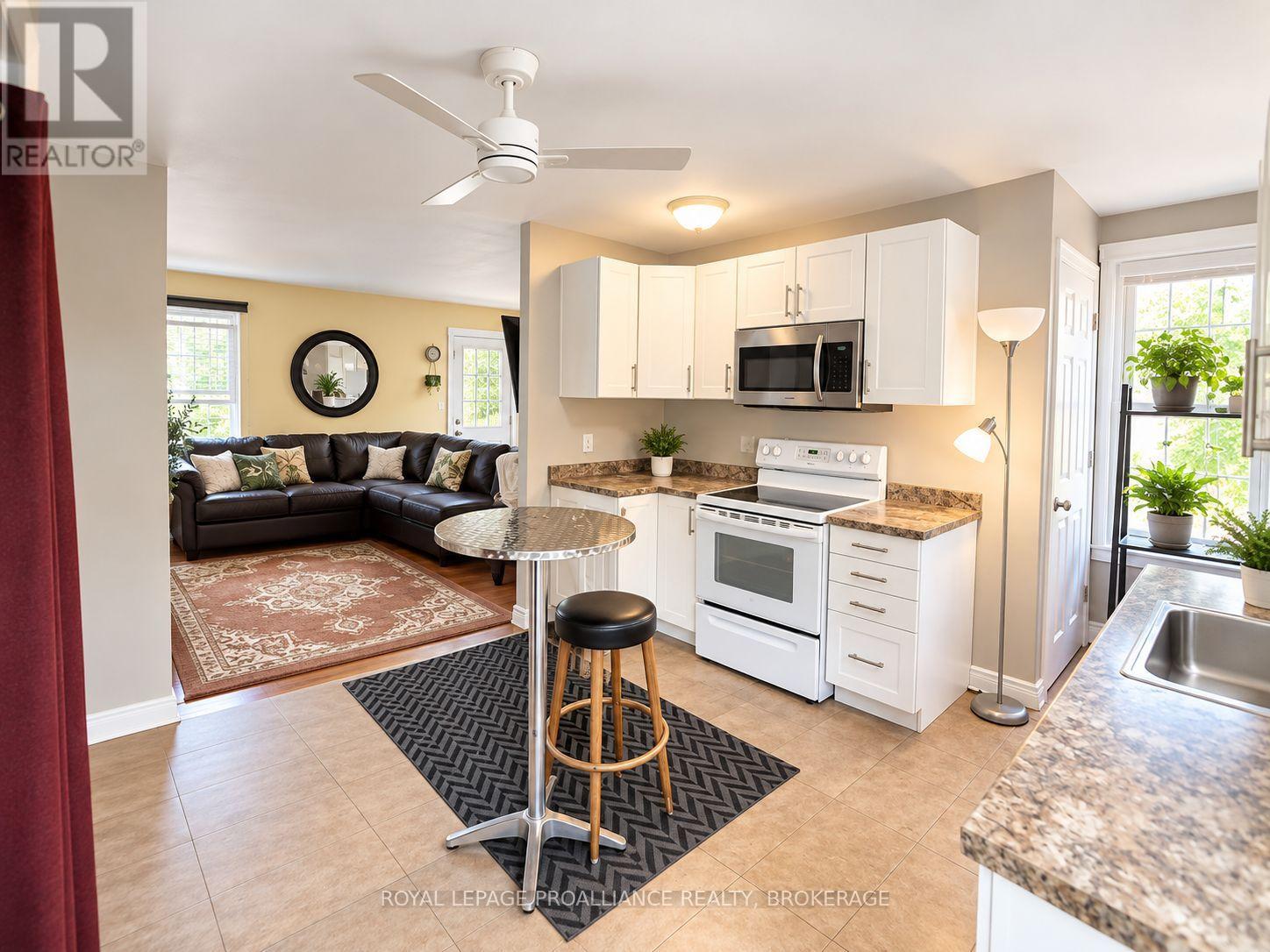165 Pearl Street W, Brockville, Ontario  K6V 4C9 - Photo 4 - X14001066