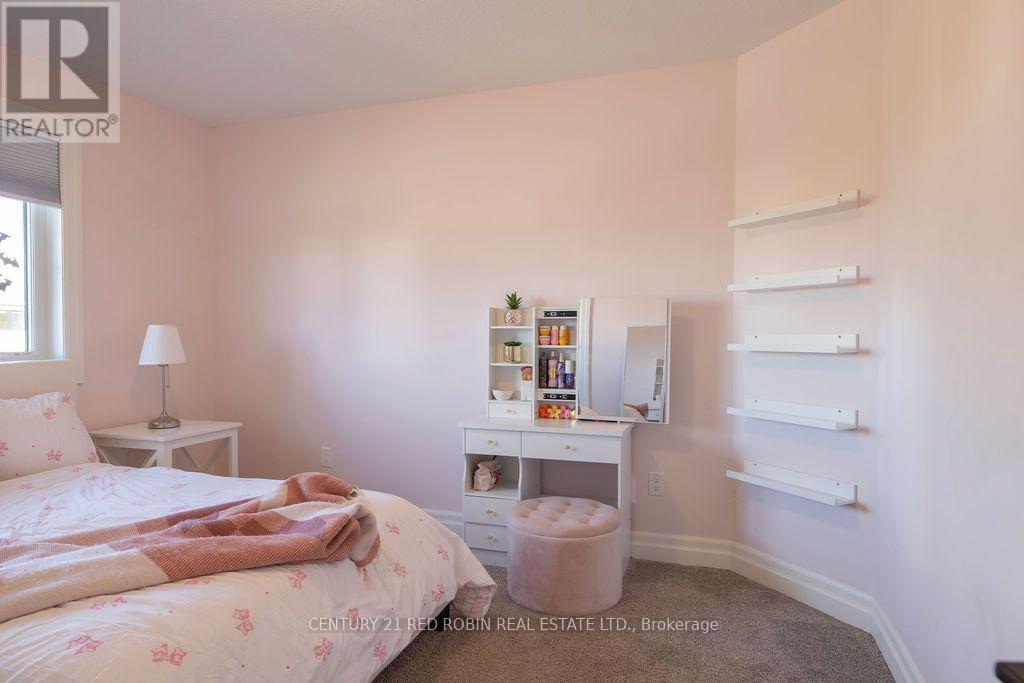 2558 Terry Fox Court, Strathroy-Caradoc, Ontario  N0L 1W0 - Photo 28 - X14003128