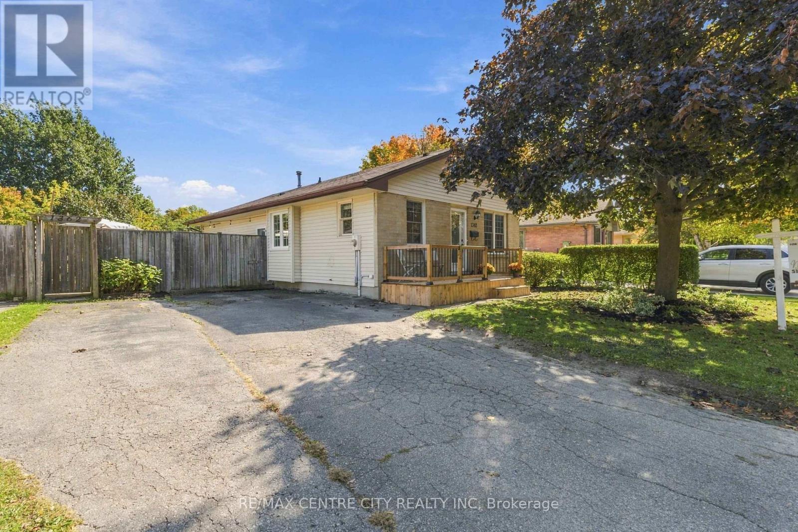 1362 Aldersbrook Road, London North, Ontario  N6G 3J3 - Photo 5 - X14004096
