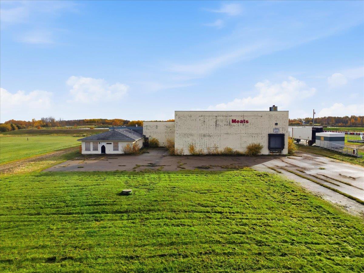 Unknown Address, Warburg, Alberta