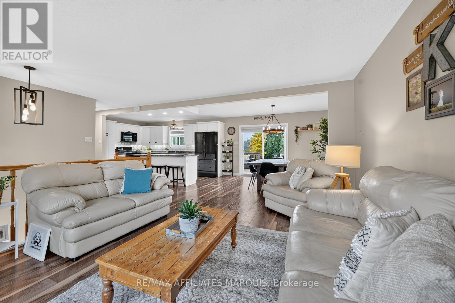 113 Bay Road, Rideau Lakes, Ontario  K0G 1L0 - Photo 12 - X14002268