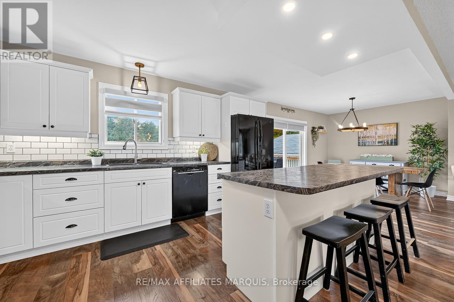 113 Bay Road, Rideau Lakes, Ontario  K0G 1L0 - Photo 16 - X14002268