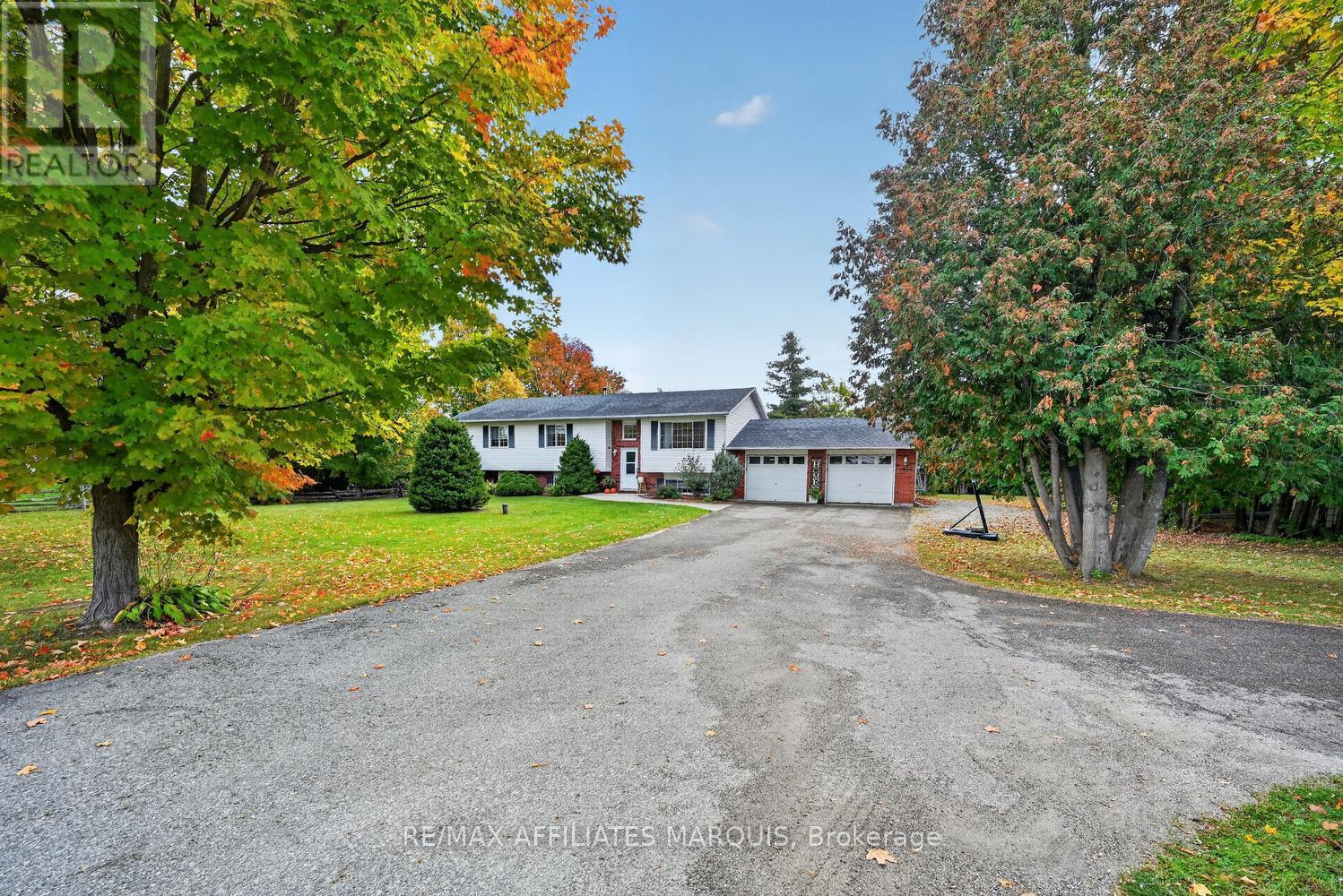 113 Bay Road, Rideau Lakes, Ontario  K0G 1L0 - Photo 2 - X14002268