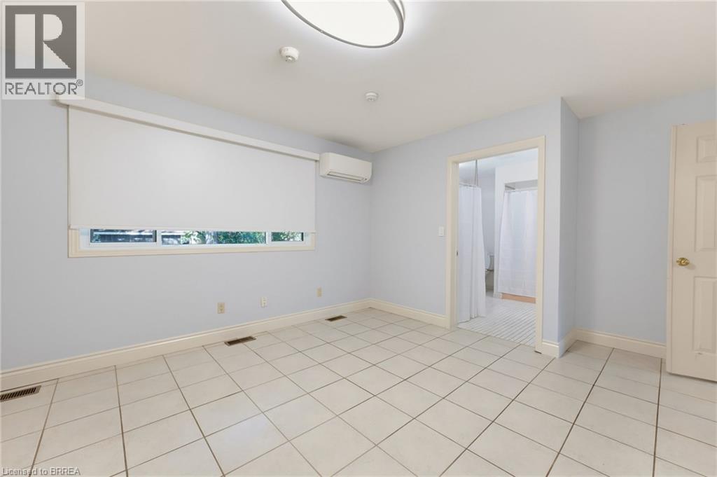 11 Belholme Avenue, Brantford, Ontario  N3T 1R9 - Photo 24 - 40870644