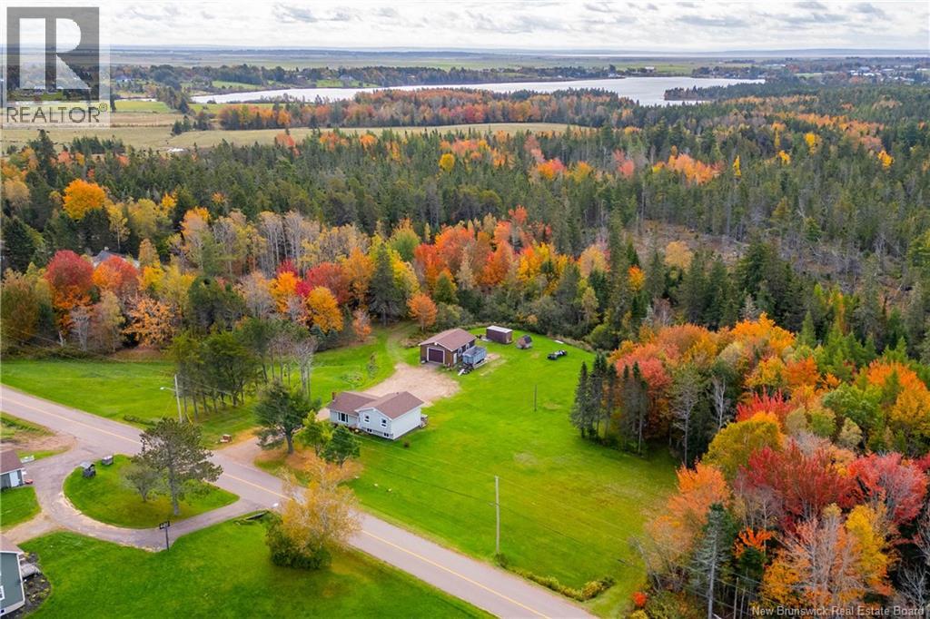 166 Mount View Road, Sackville, New Brunswick  E4L 1N4 - Photo 3 - NB149464