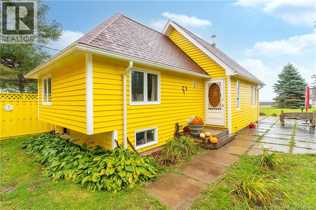 34 Allee Borgette, Bas Cap Pele, New Brunswick  E4N 3B1 - Photo 3 - NB149129