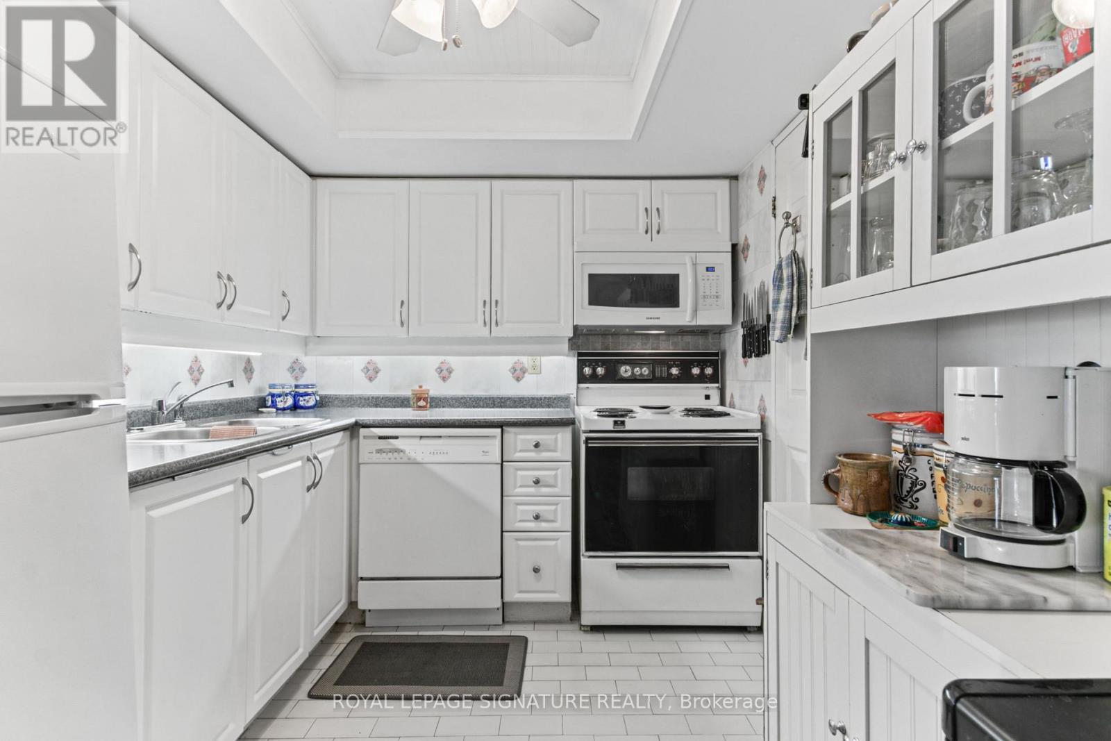 722 - 65 Scadding Avenue, Toronto, Ontario  M5A 4L1 - Photo 18 - C14003912