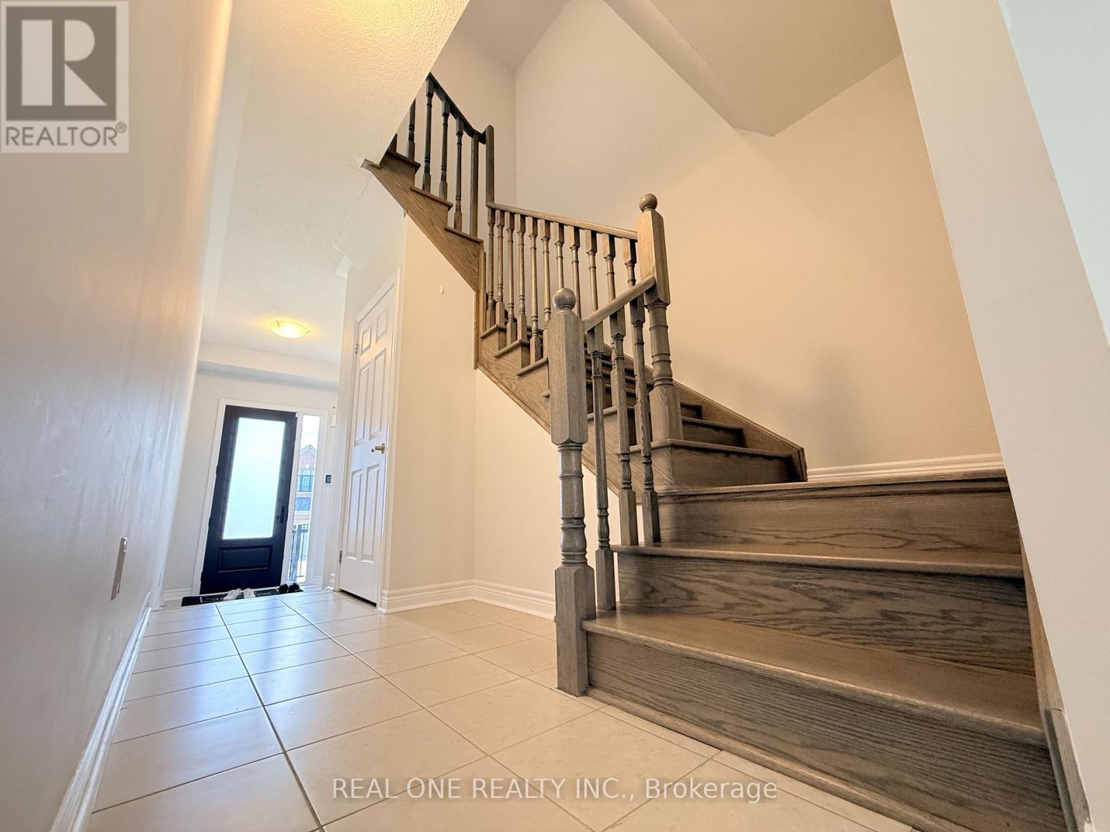 26 Yarl Drive, Markham, Ontario  L3S 0G5 - Photo 12 - N14002724