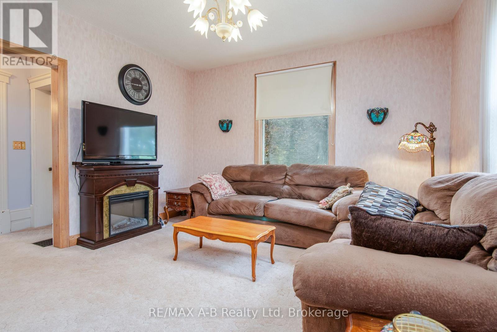4607 Perth 135 Rd Road, Perth East, Ontario  N0K 1X0 - Photo 17 - X14000326