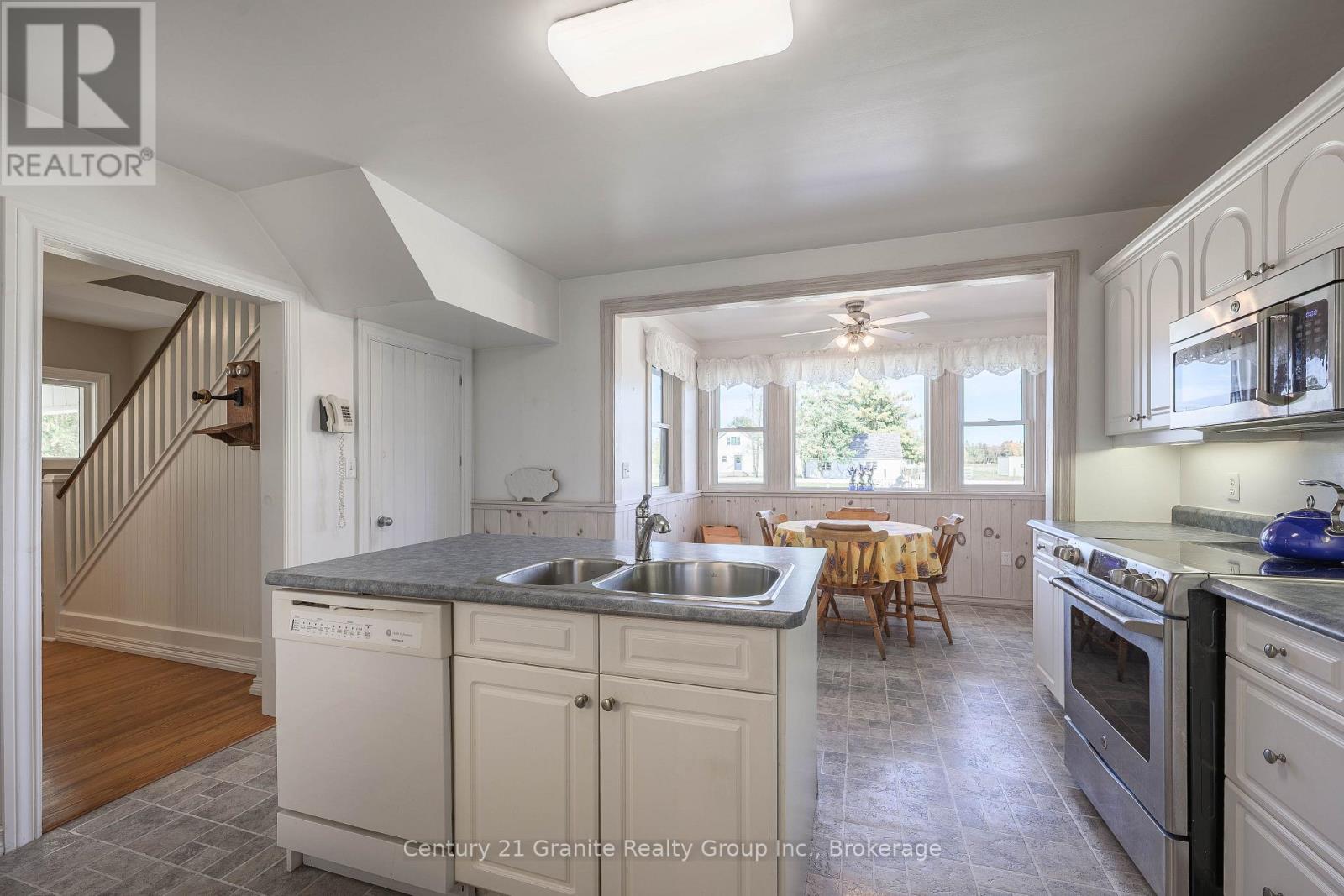 224 Burnt River Road, Kawartha Lakes, Ontario  K0M 1C0 - Photo 10 - X14002992