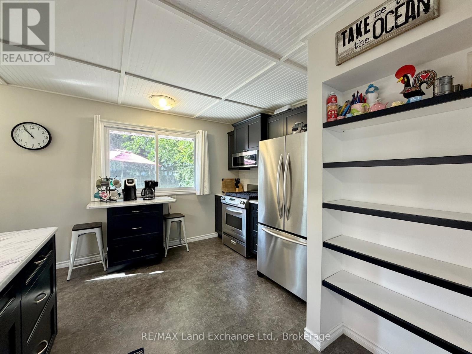 652 Louis Street, Saugeen Shores, Ontario  N0H 2C4 - Photo 10 - X14003790